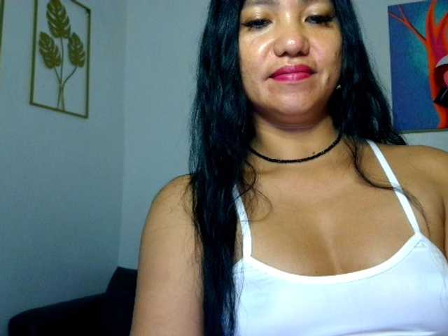 Tina_Jade live cam preview