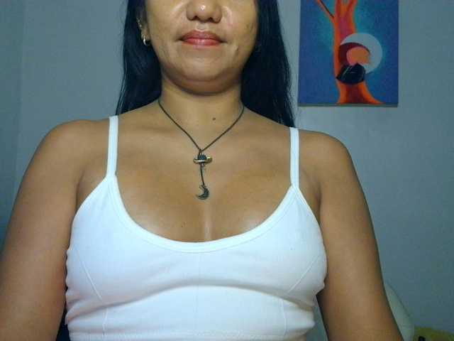 Tina_Jade