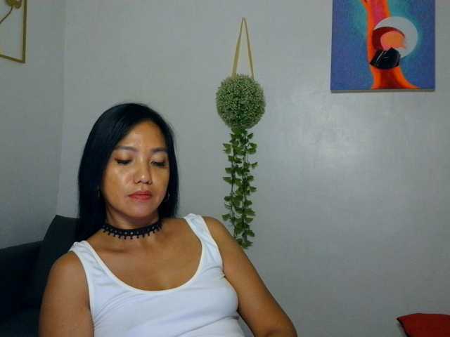 jennahshampoo, en directo ahora en BongaCams