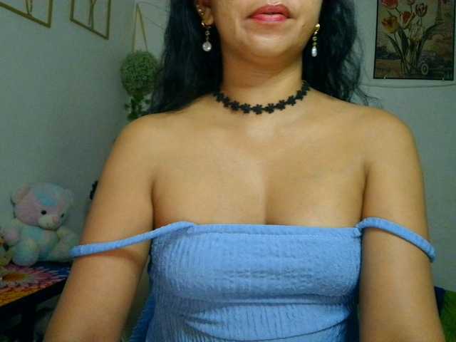 jennahshampoo live cam on BongaCams