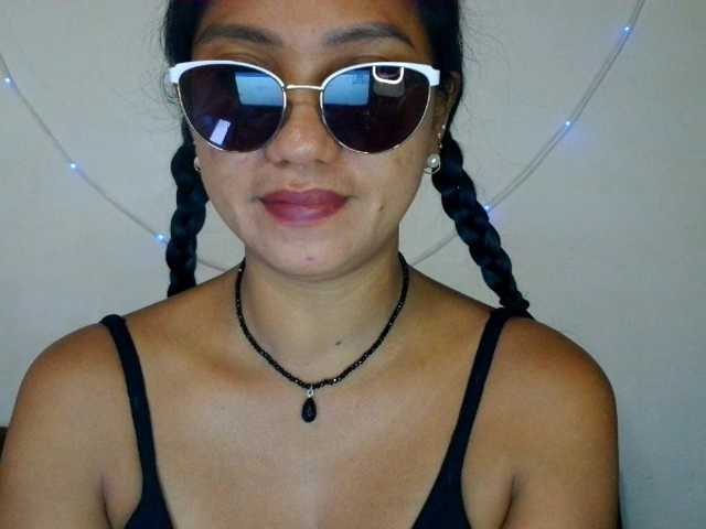 Tina_Jade