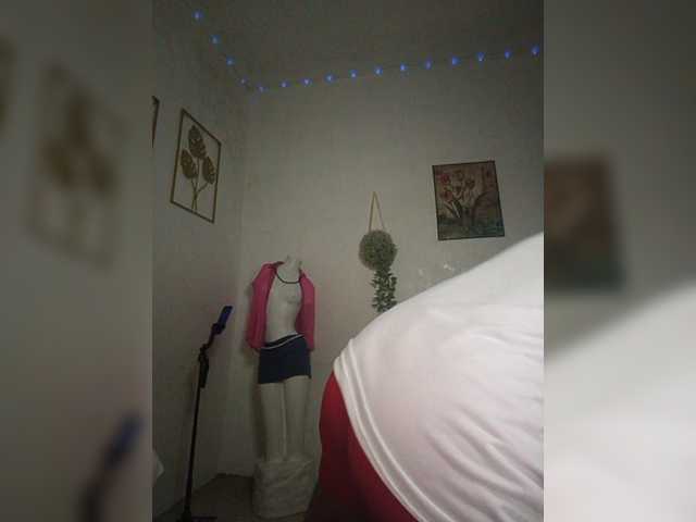 Tina_Jade