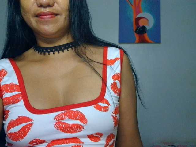 Tina_Jade