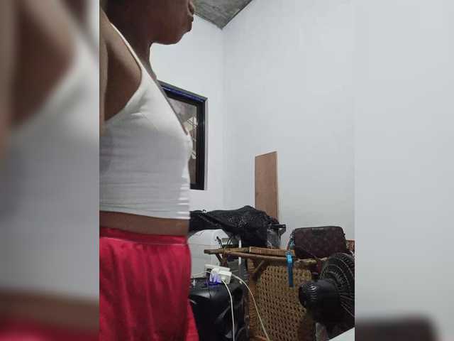 jennahshampoo's BongaCams show and profile