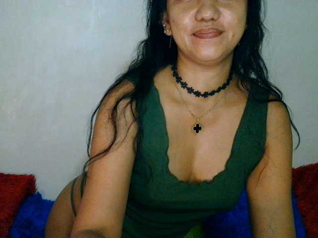 Tina_Jade