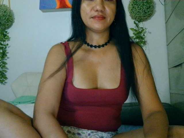 Tina_Jade