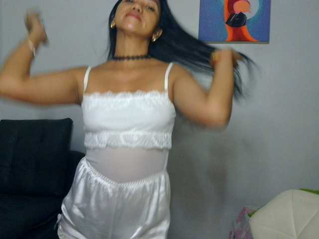 Tina_Jade