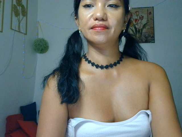 jennahshampoo live cam on BongaCams