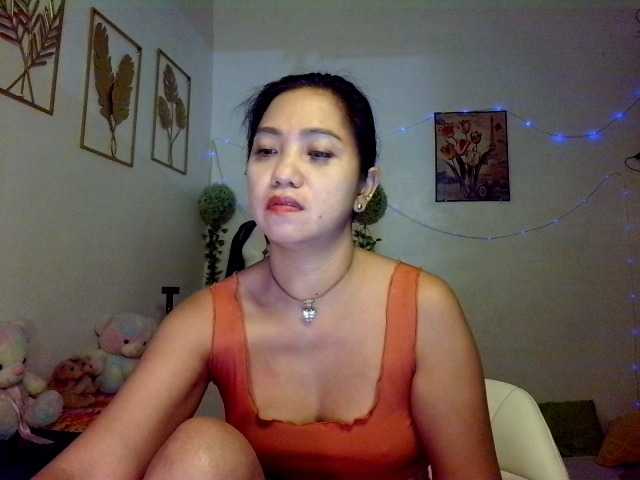 le modèle Tina_Jade est en webcam porno dans un show sur le site bongacams, il possède les tags suivants: Asian,Brunette,Trimmed