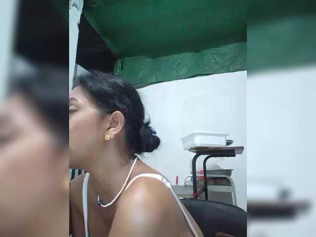 jennahshampoo's BongaCams show and profile