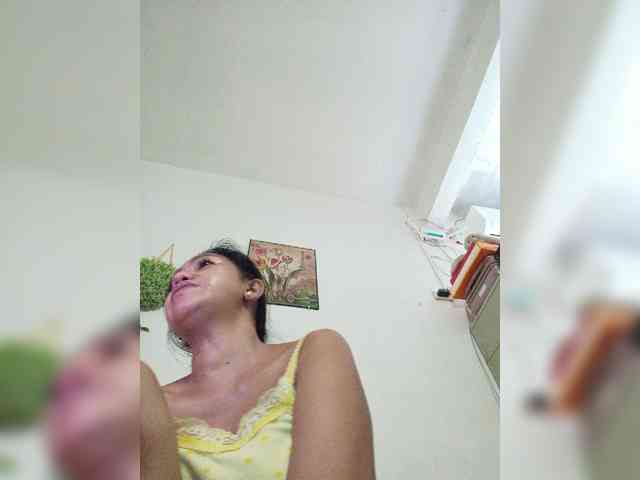 Tina_Jade webcam