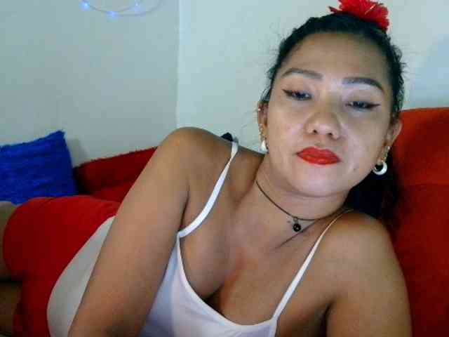 Tina_Jade
