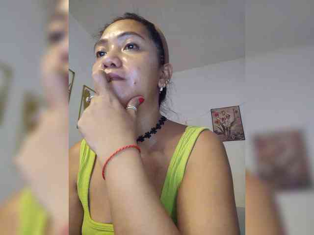 Tina_Jade webcam