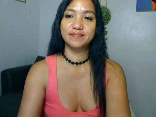 Model: Tina_Jade