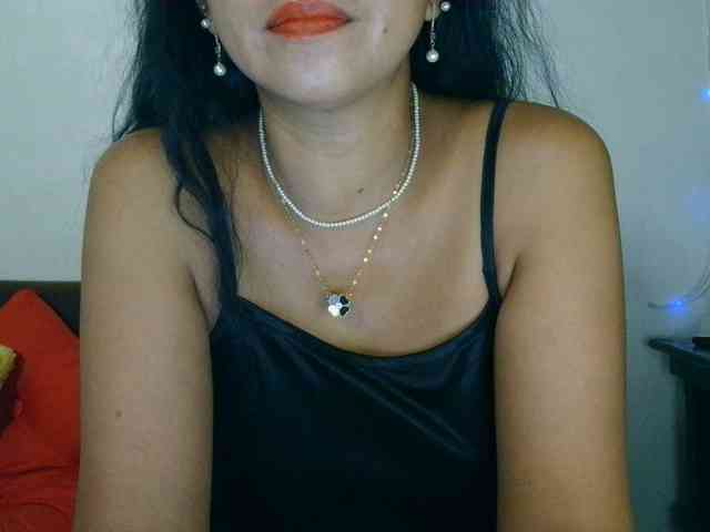 Tina_Jade webcam