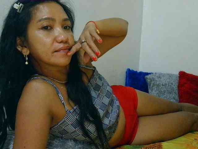 Tina_Jade webcam