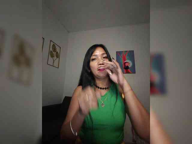 Tina_Jade webcam