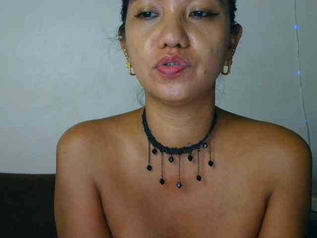 jennahshampoo Live Webcam on BongaCams