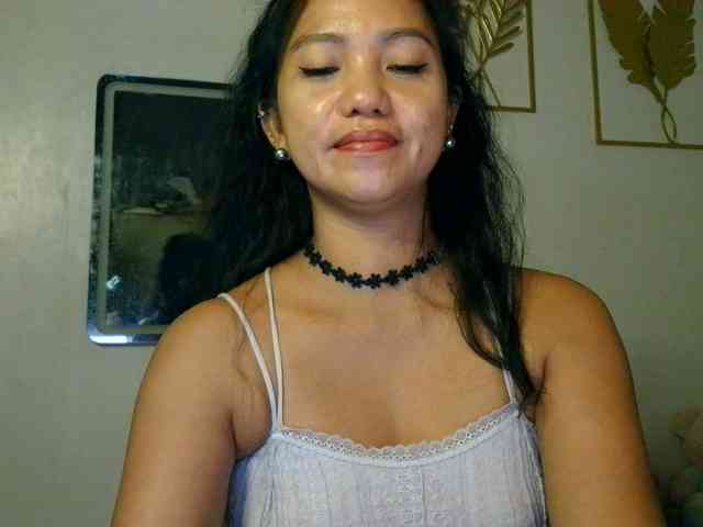 Model: Tina_Jade