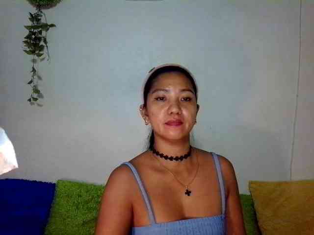 Tina_Jade webcam