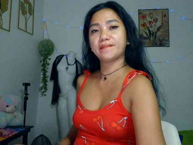 Tina_Jade webcam