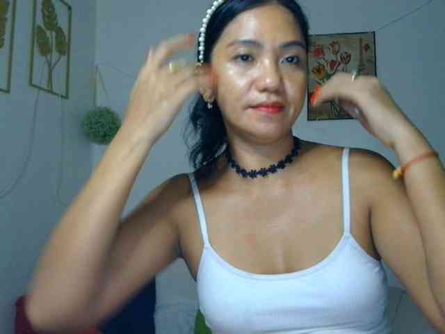 Tina_Jade webcam