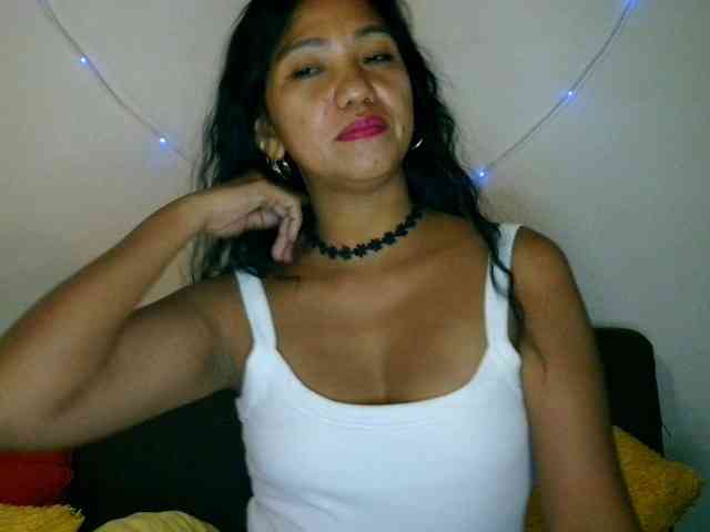 Tina_Jade
