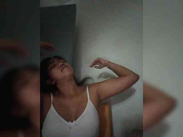 Tina_Jade webcam