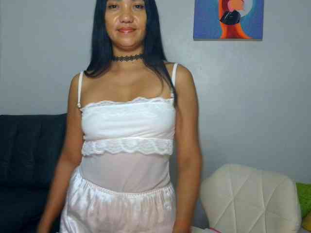 Tina_Jade