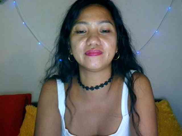 Tina_Jade
