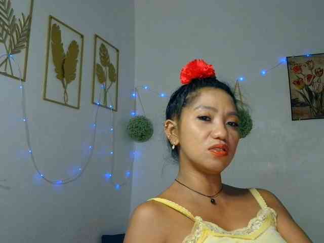Tina_Jade webcam