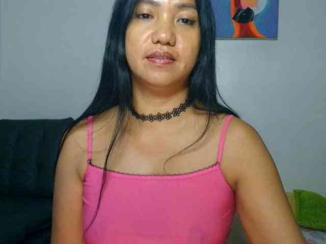 Tina_Jade