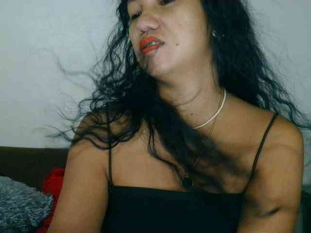 Tina_Jade webcam