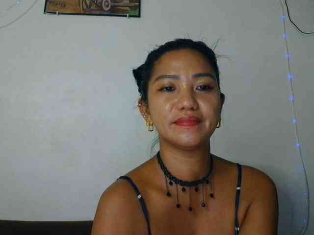 Tina_Jade