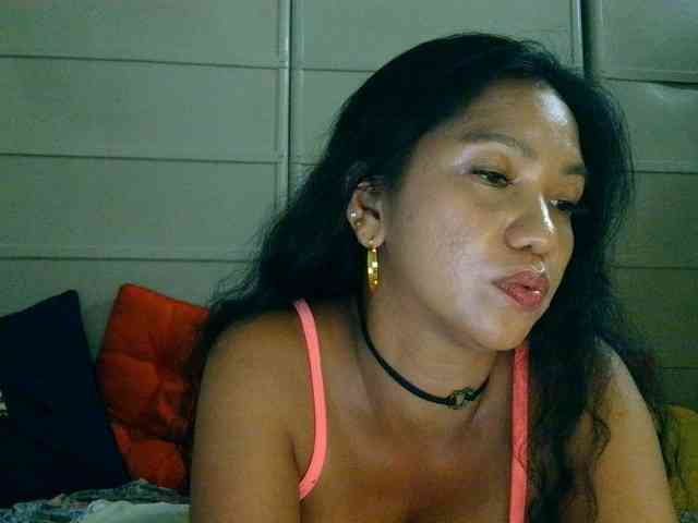 Tina_Jade webcam