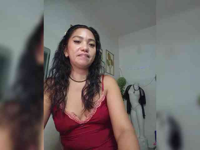 Tina_Jade webcam
