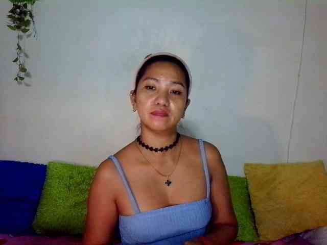 Model: Tina_Jade