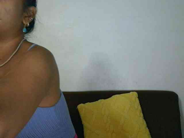 Tina_Jade webcam
