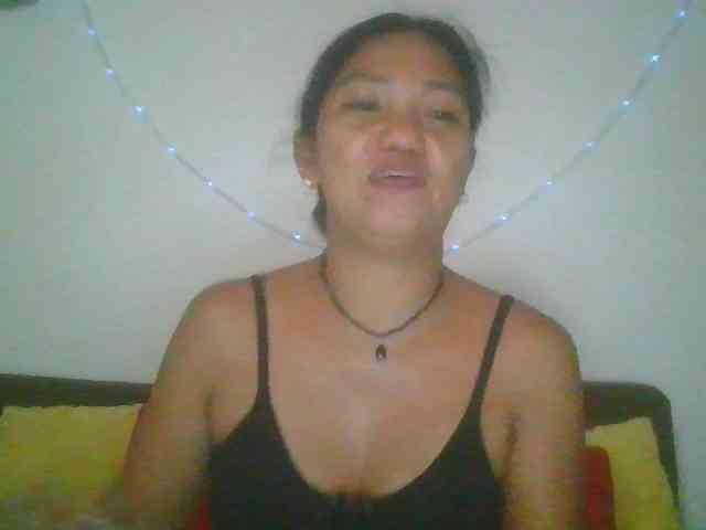 Tina_Jade