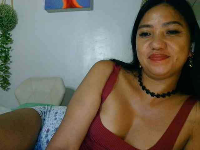Tina_Jade