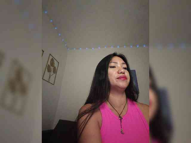 Tina_Jade webcam