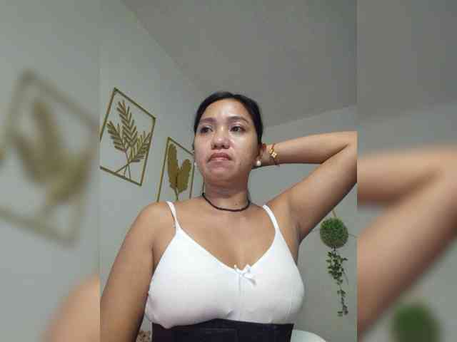 Tina_Jade webcam