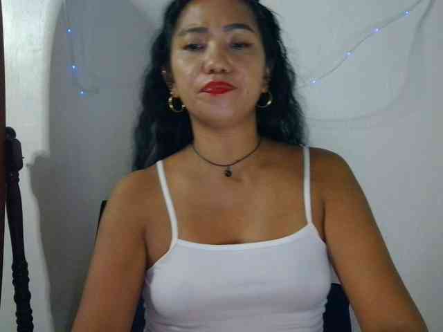 Tina_Jade
