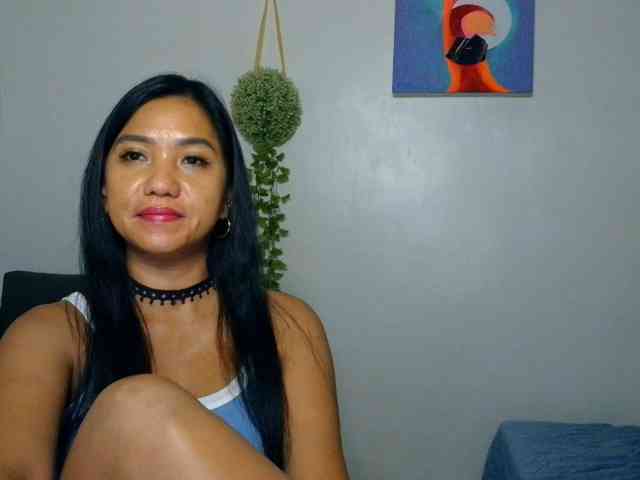 Tina_Jade