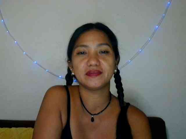 Tina_Jade