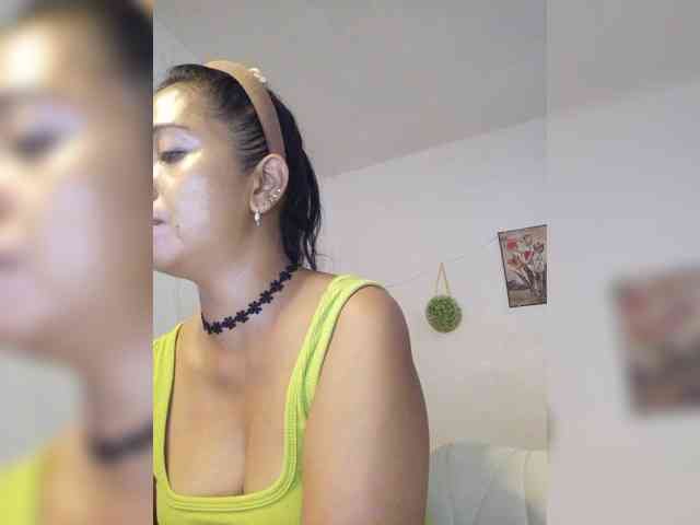 Tina_Jade webcam