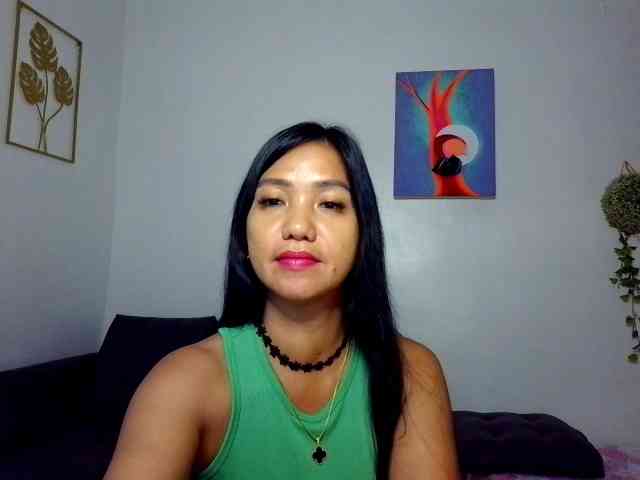 Tina_Jade