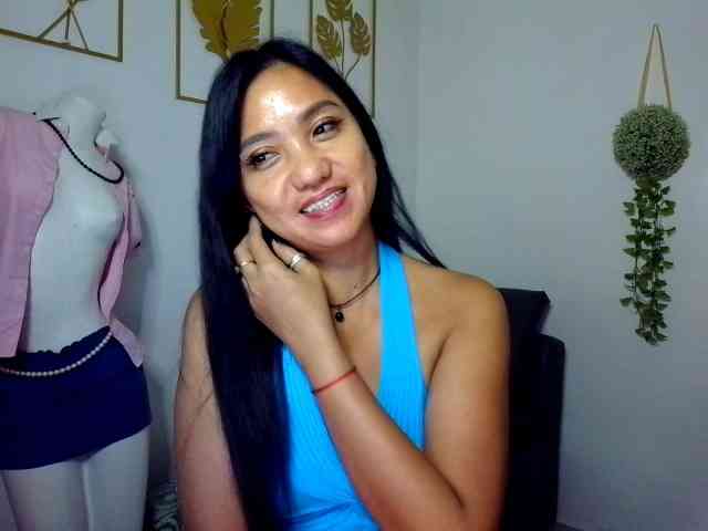 Tina_Jade webcam