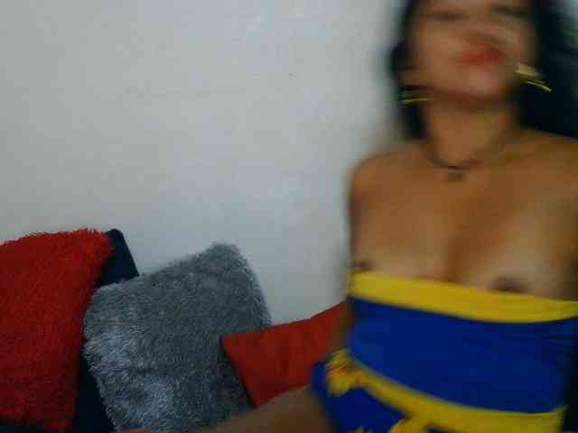 Tina_Jade