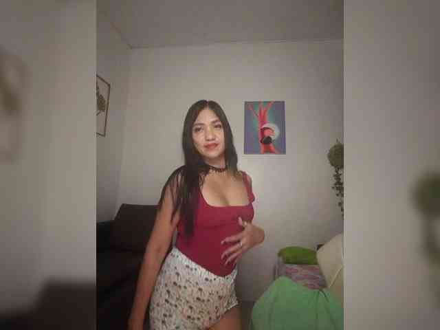 Tina_Jade